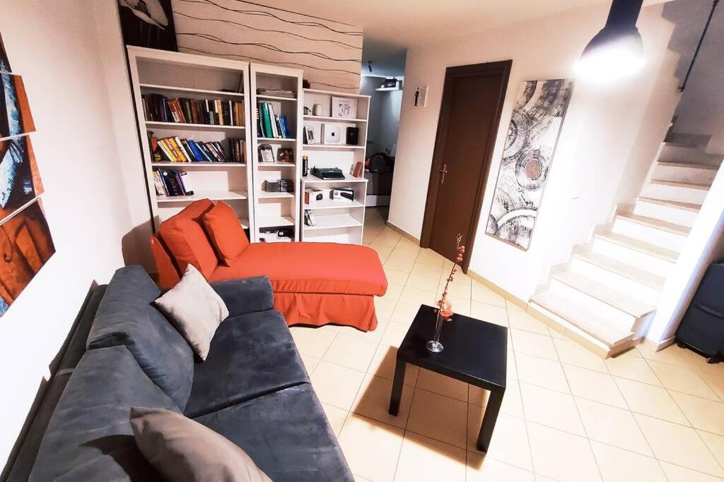 Large House 3 Floors 'n Sea Apartment *